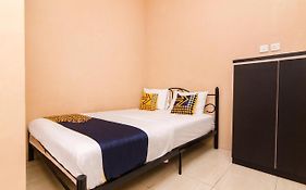 Spot On 2755 Zainab Homestay Syariah